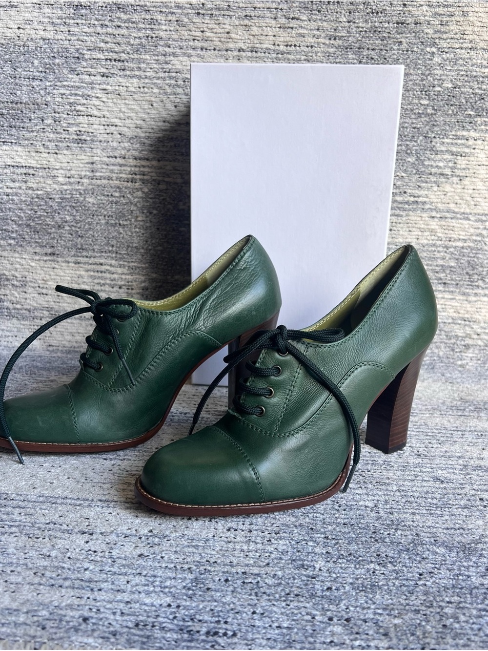 Marc Jacobs Forest Green Leather Lace-Up Oxford Block Heel Pumps